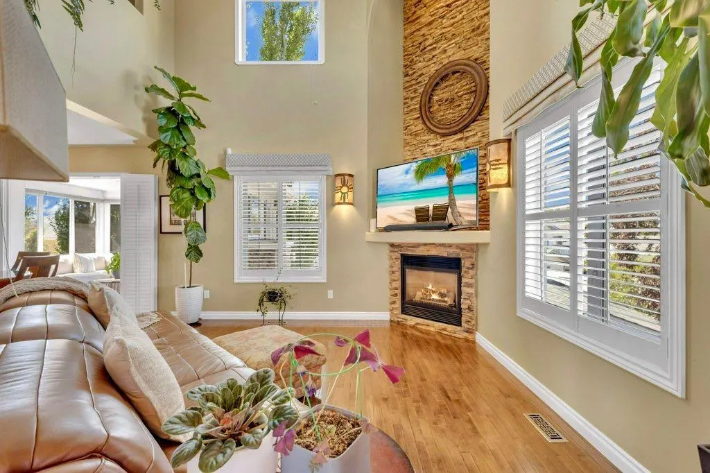 40 Drever Close