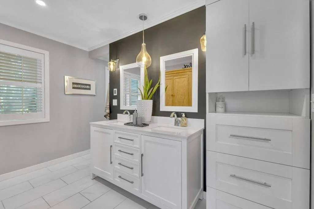 40 Drever Close