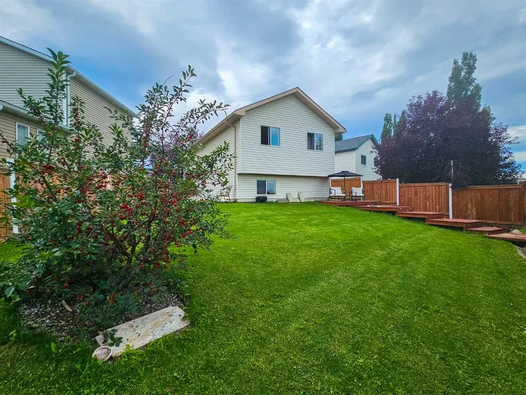 94 Hidden Spring Green NW