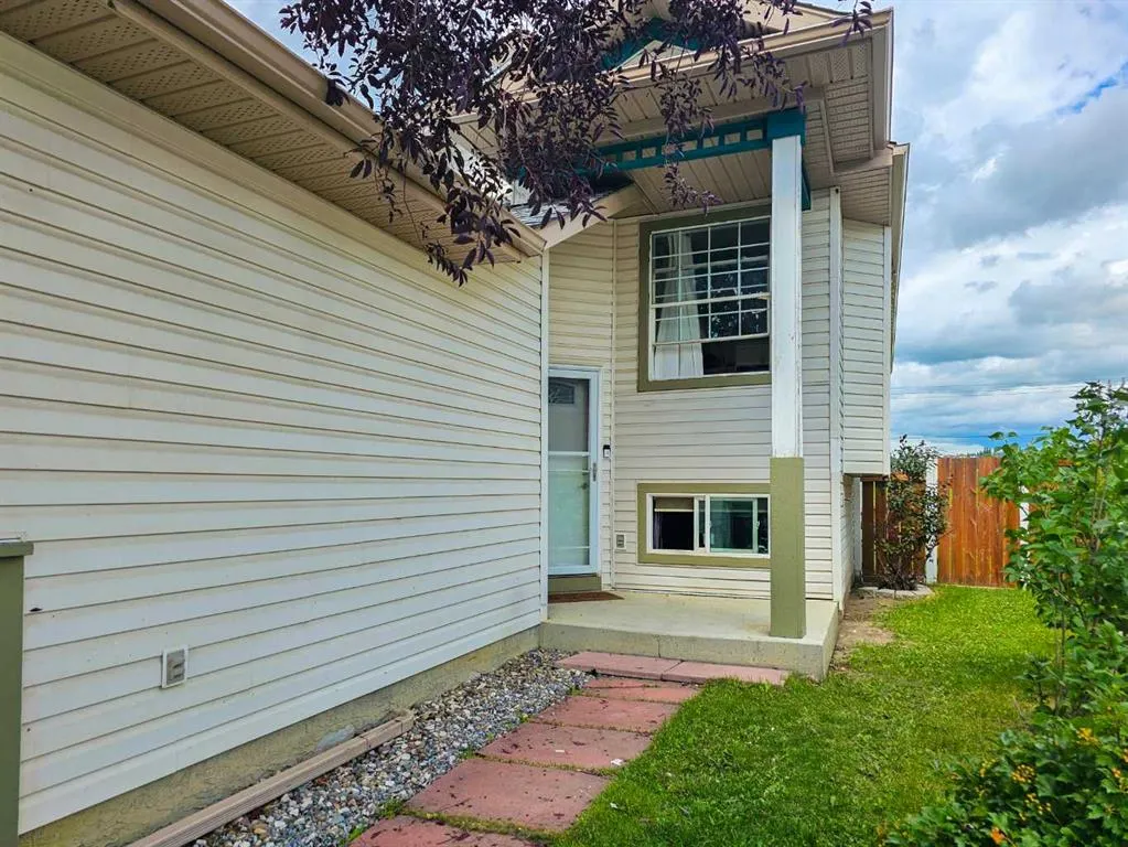 94 Hidden Spring Green NW