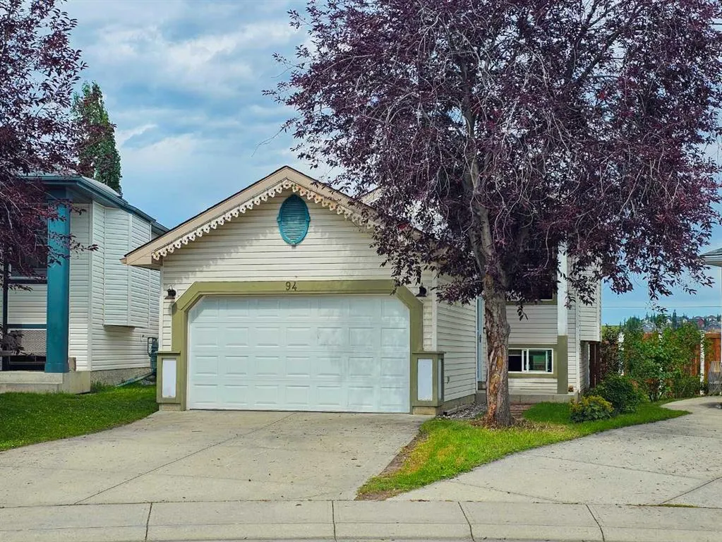 94 Hidden Spring Green NW