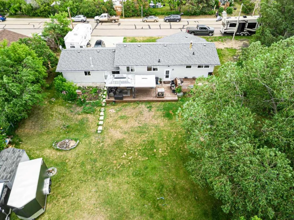 4812 Lake Street