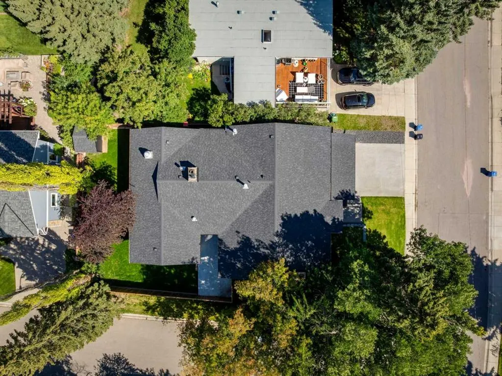 1206 Varsity Estates Road NW