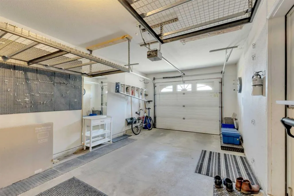 17 Kerry Wood Mews