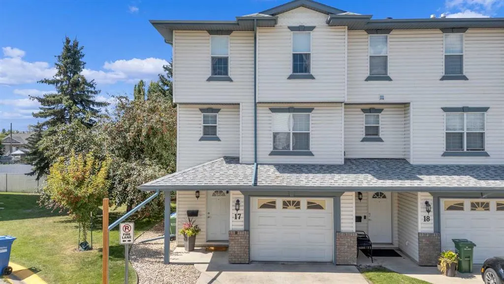 17 Kerry Wood Mews