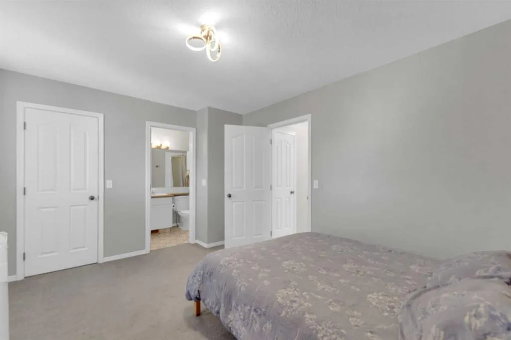 17 Kerry Wood Mews