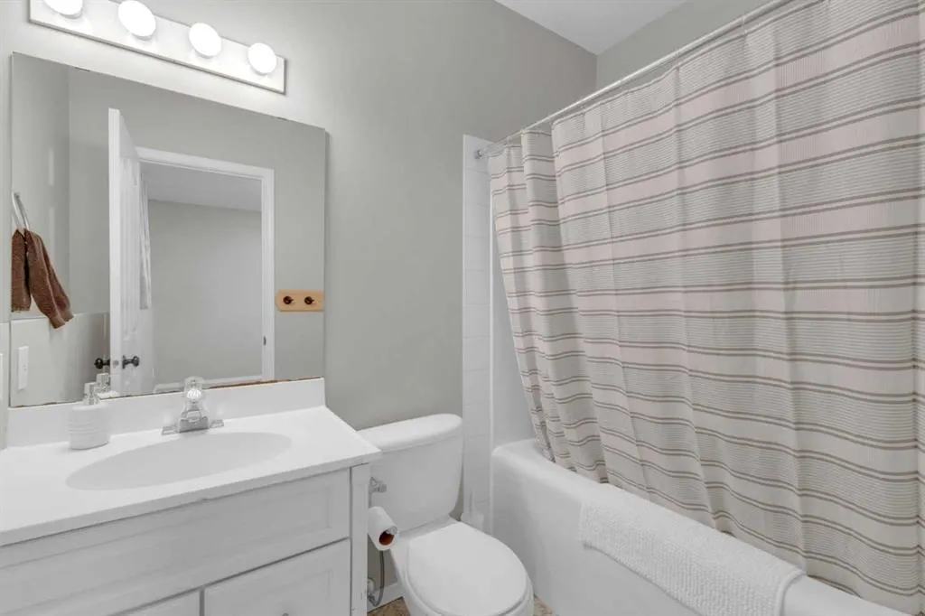 17 Kerry Wood Mews