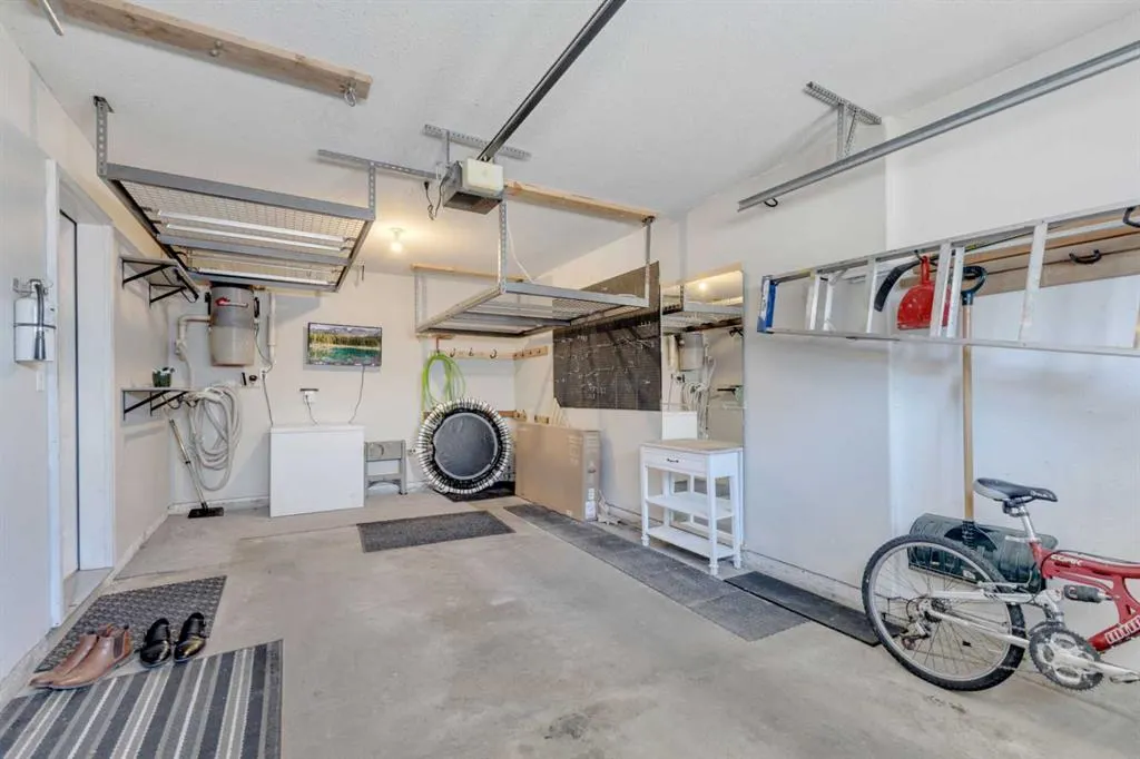 17 Kerry Wood Mews