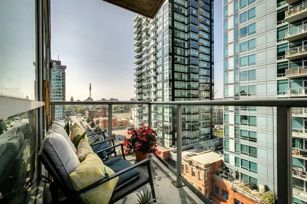 135 13 Avenue SW, #806