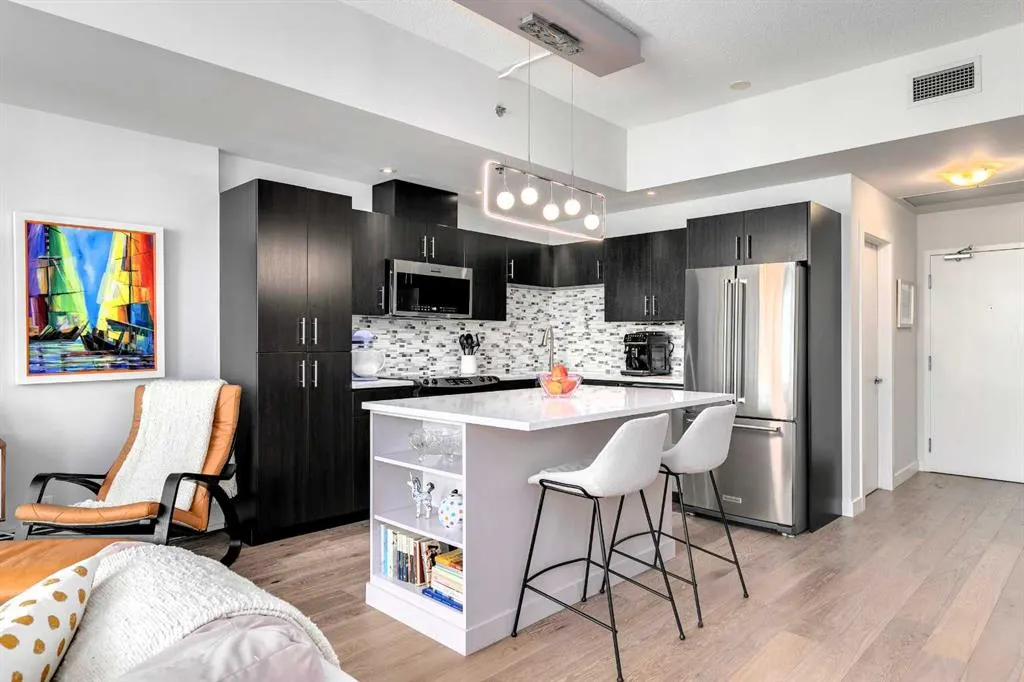 135 13 Avenue SW, #806