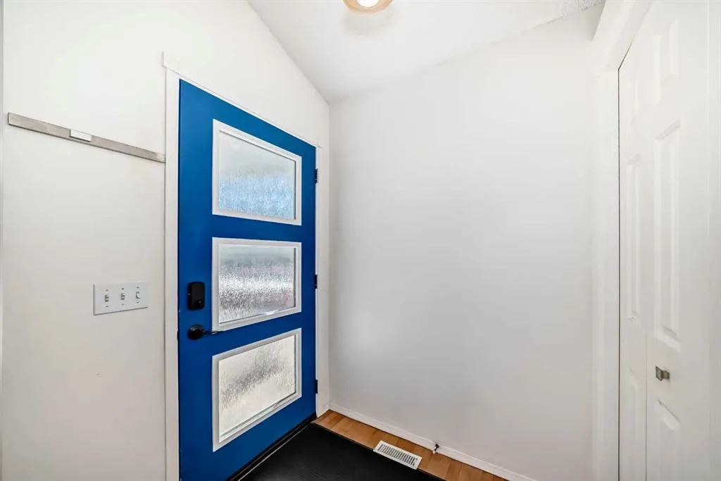 22 Harvest Rose Place NE