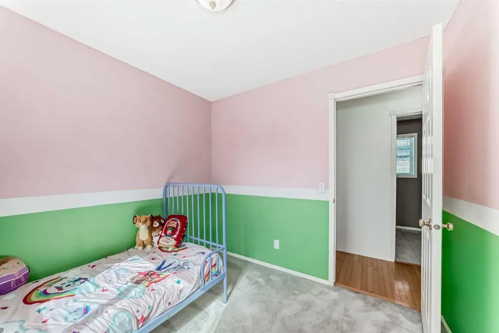 22 Harvest Rose Place NE