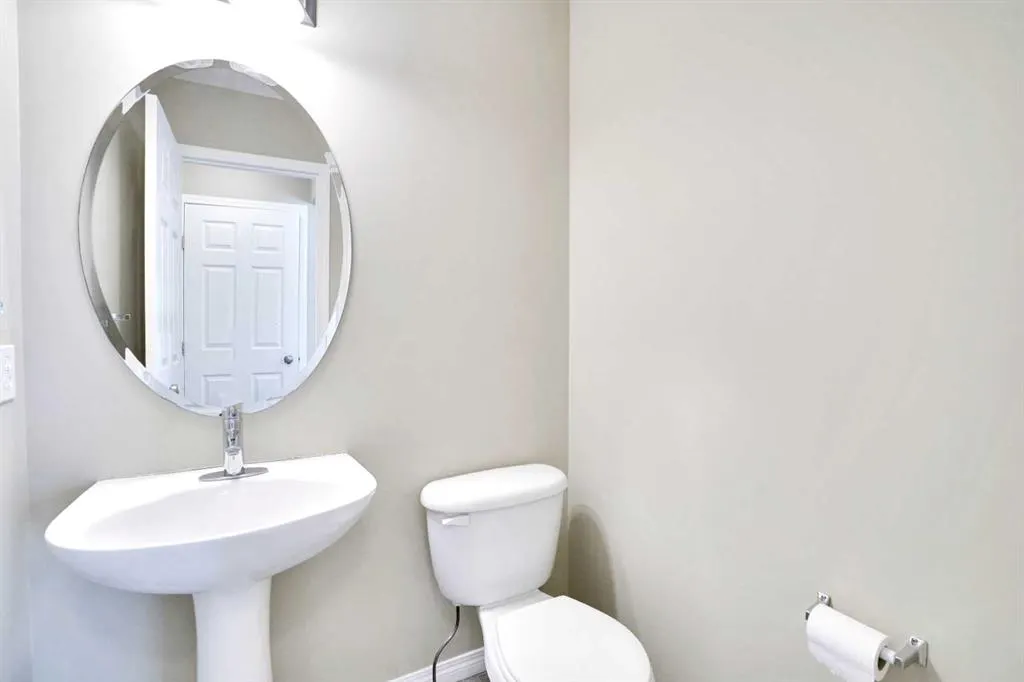 3174 New Brighton Gardens SE