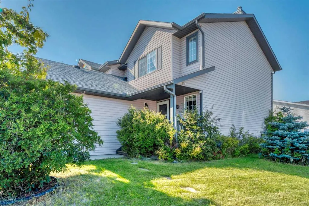 237 Willowbrook Close NW
