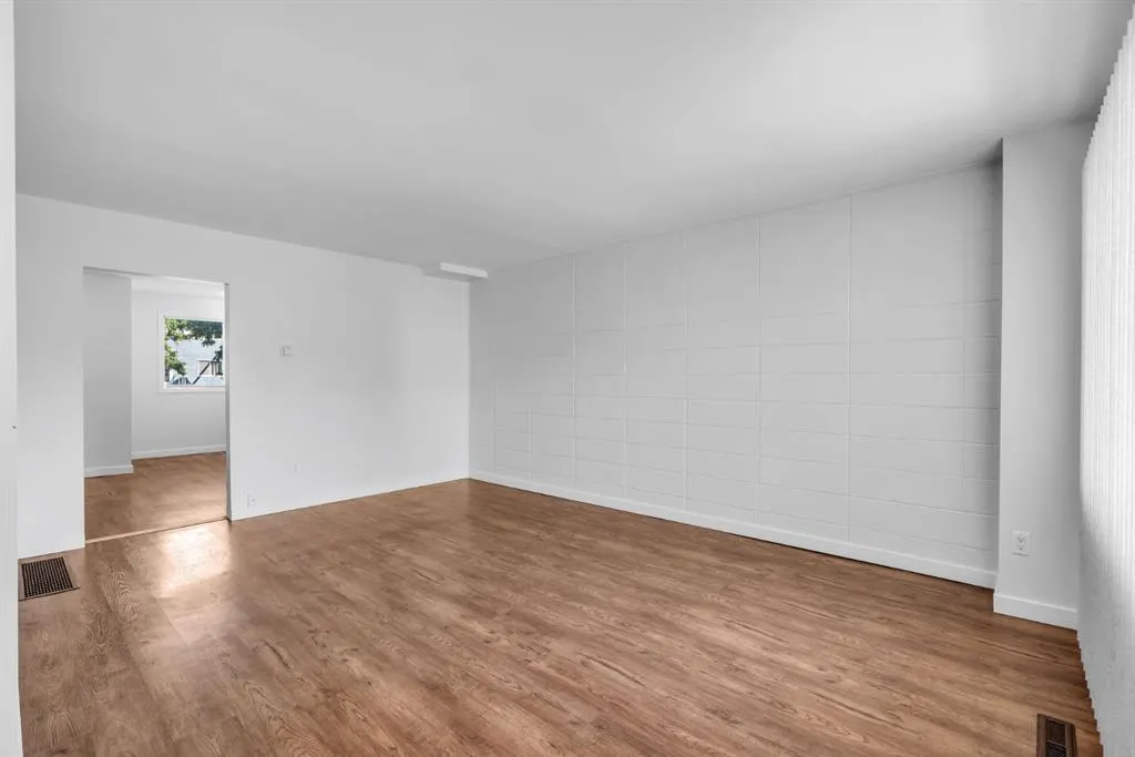 2211 19 Street NE, #114