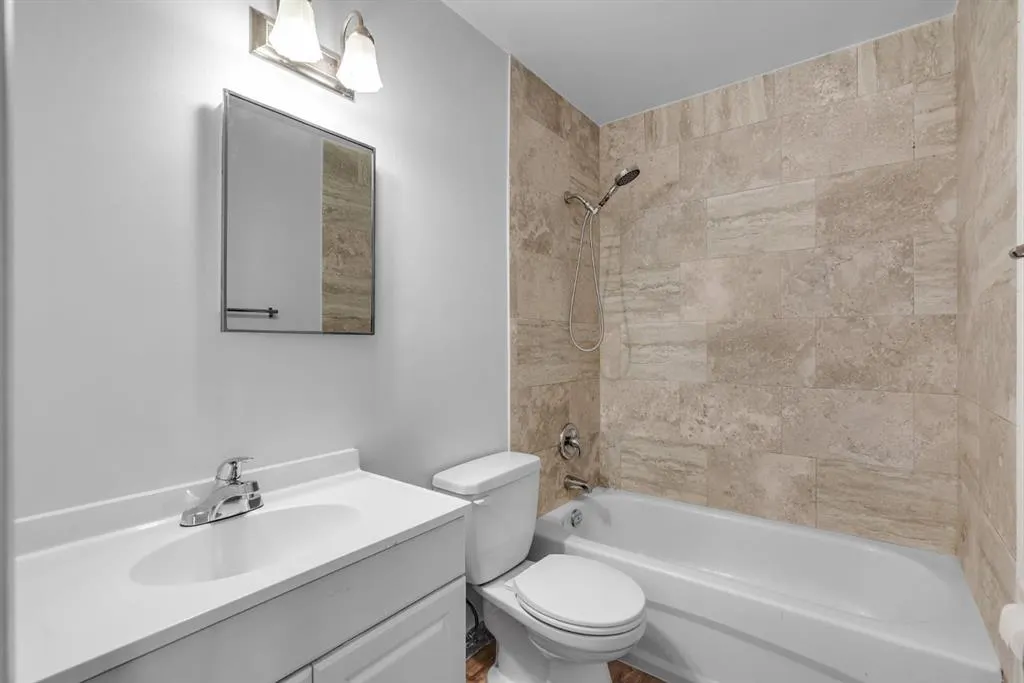 2211 19 Street NE, #114