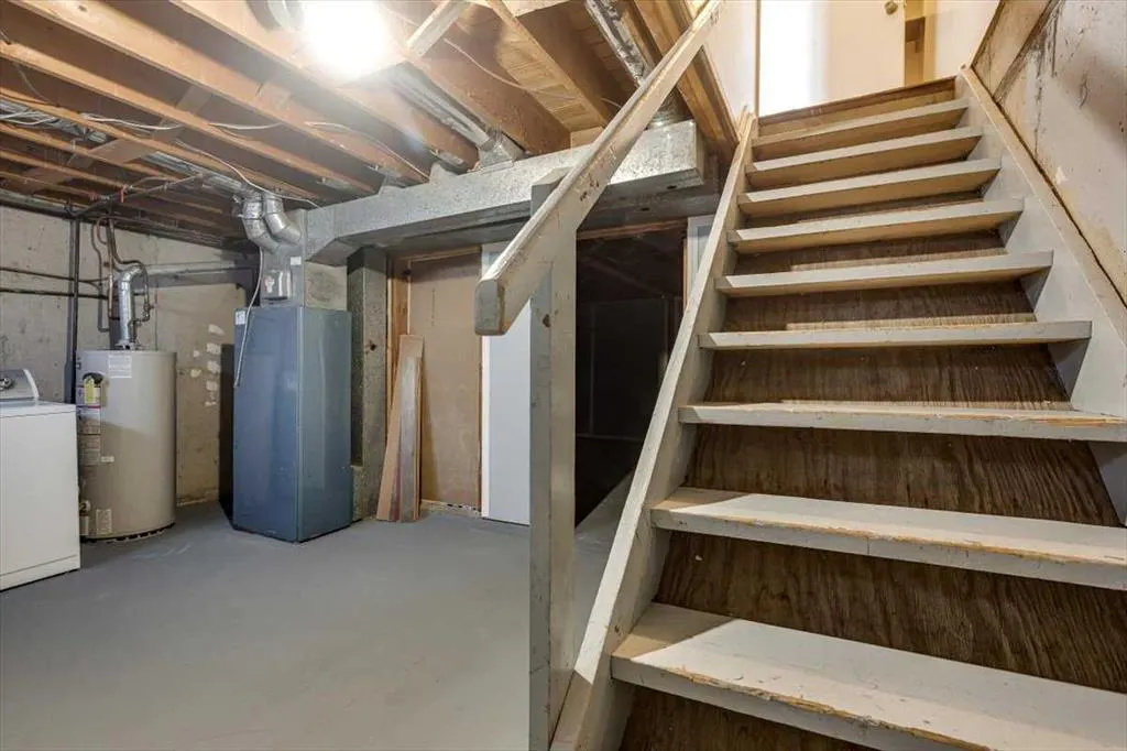 4719 33 Street, #1003