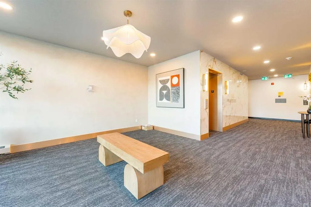 4270 Norford Avenue NW, #1218