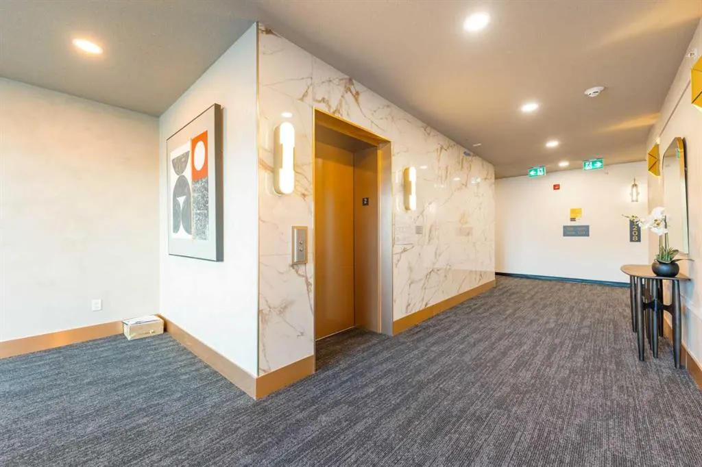 4270 Norford Avenue NW, #1218