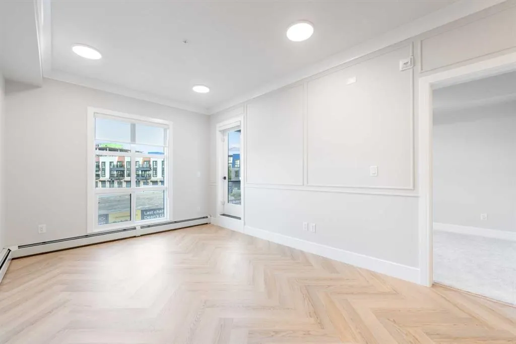 4270 Norford Avenue NW, #1218