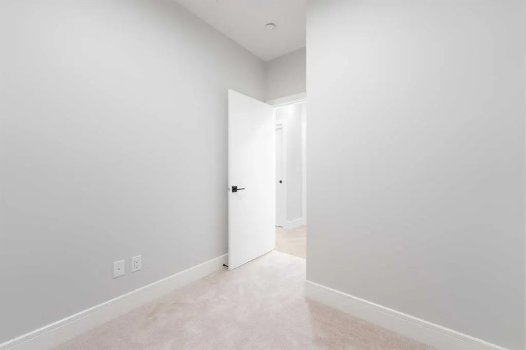 4270 Norford Avenue NW, #1218