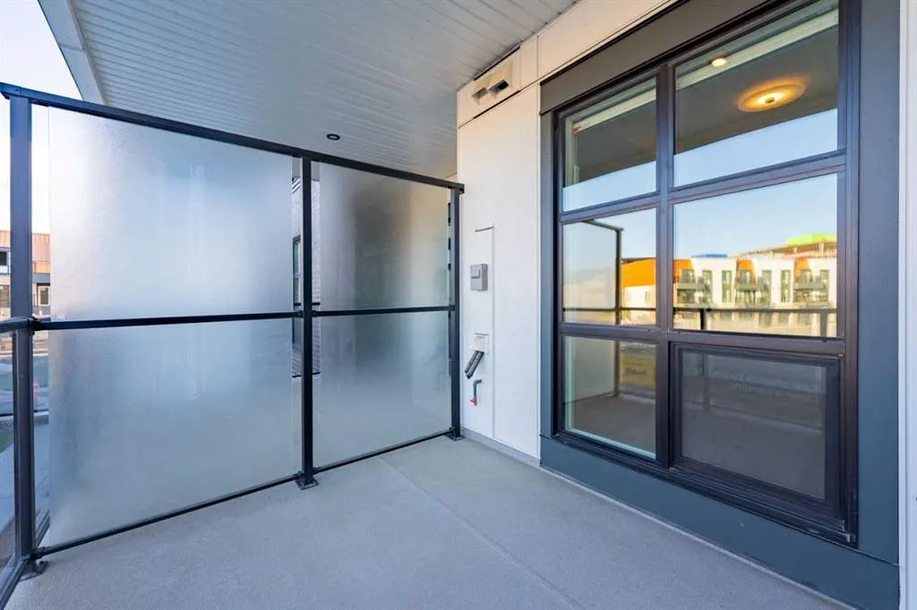 4270 Norford Avenue NW, #1218