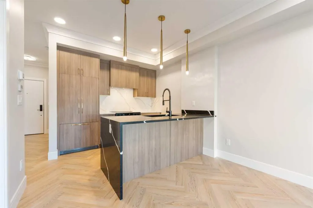 4270 Norford Avenue NW, #1218