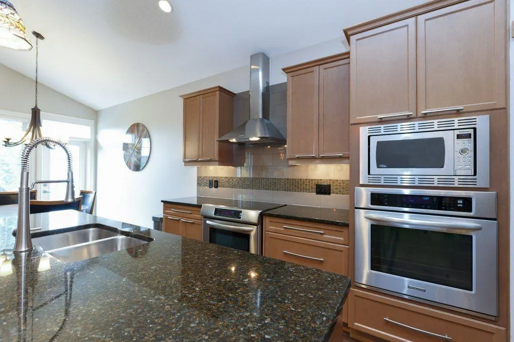 2413 Bayside Circle SW