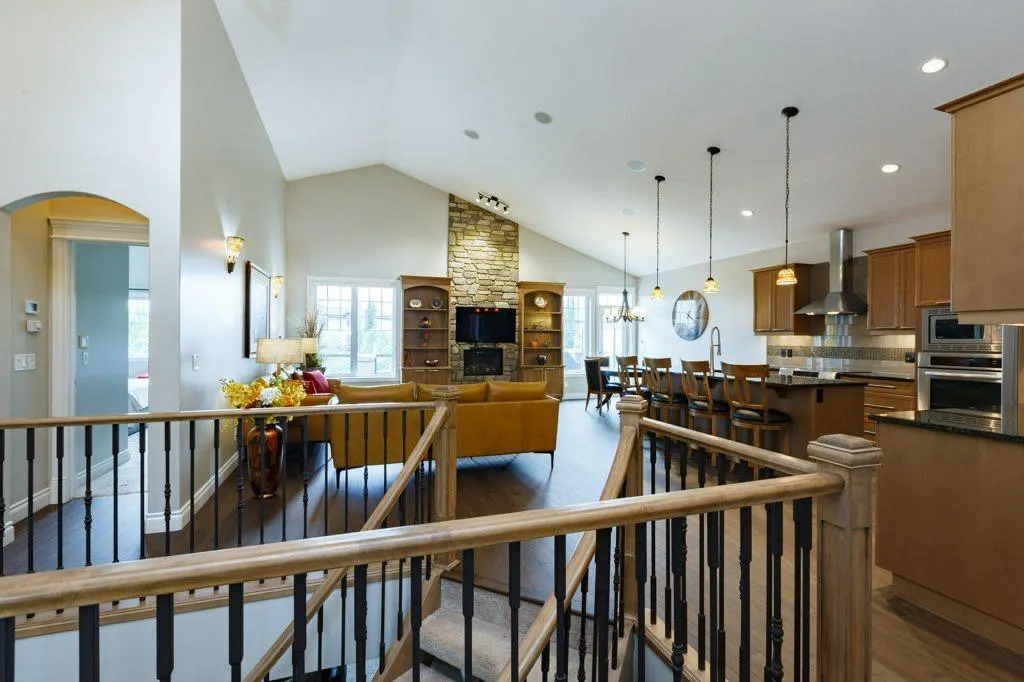 2413 Bayside Circle SW