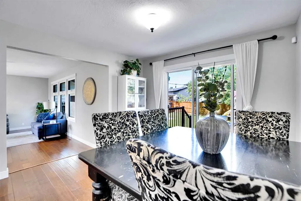 103 Castlebury Way NE