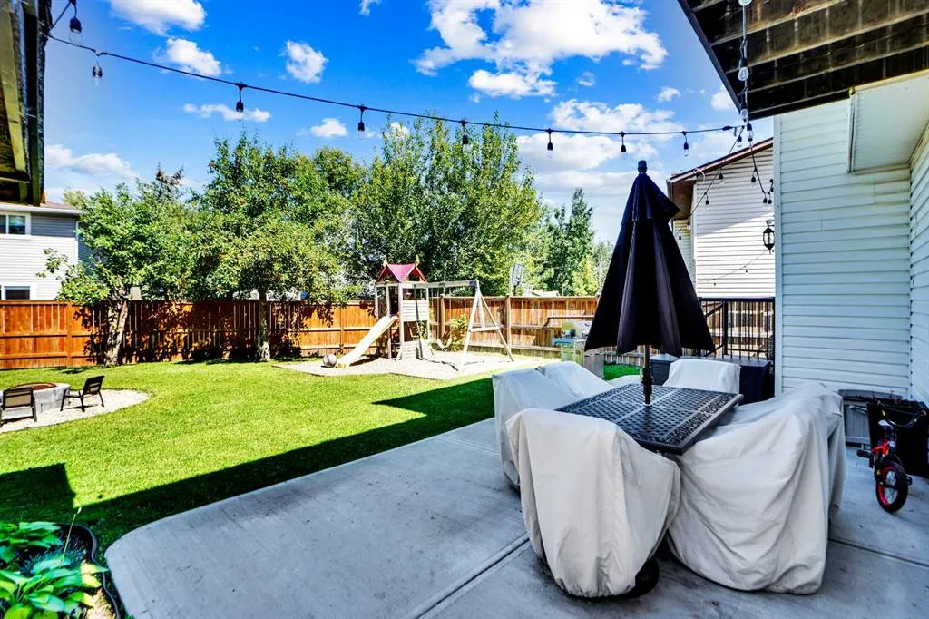 103 Castlebury Way NE