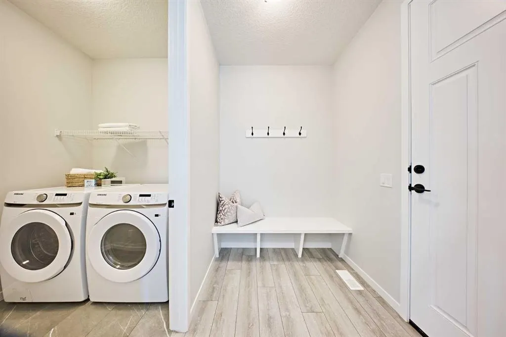 148 Setonstone Manor SE