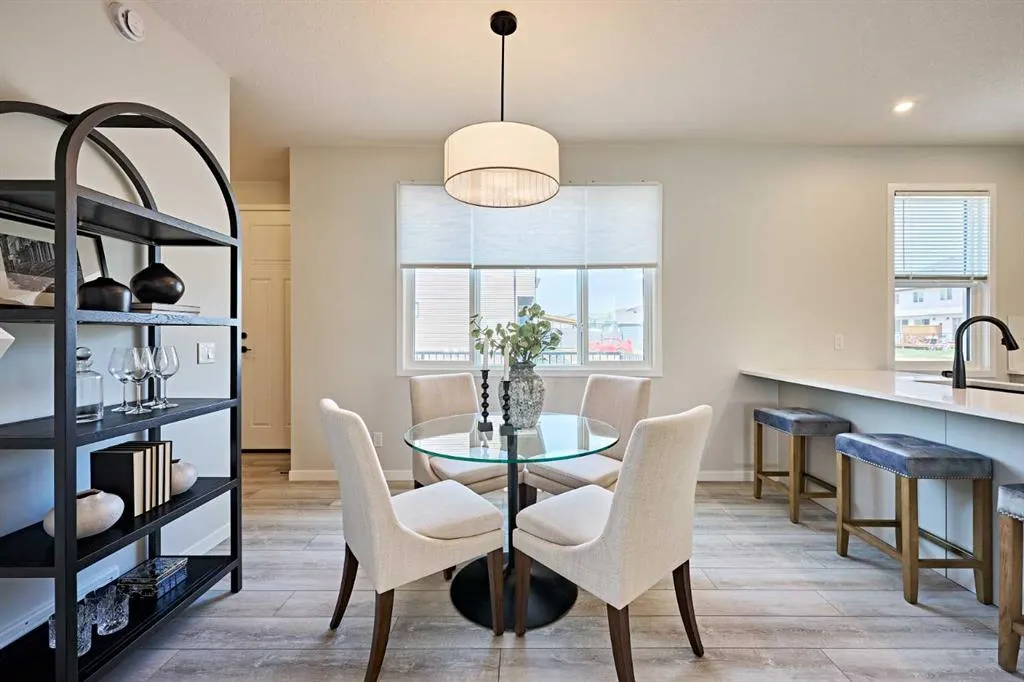 148 Setonstone Manor SE