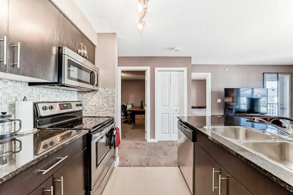 81 Legacy Boulevard SE, #3407