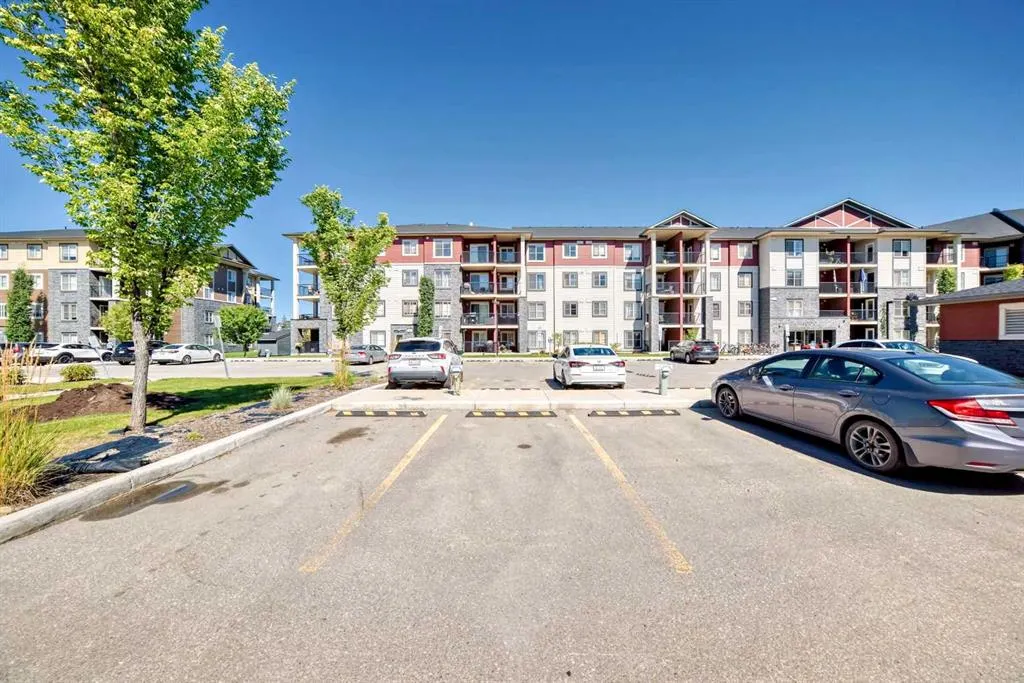 81 Legacy Boulevard SE, #3407