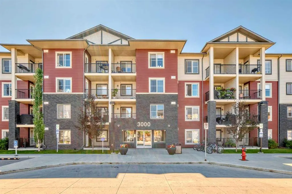 81 Legacy Boulevard SE, #3407
