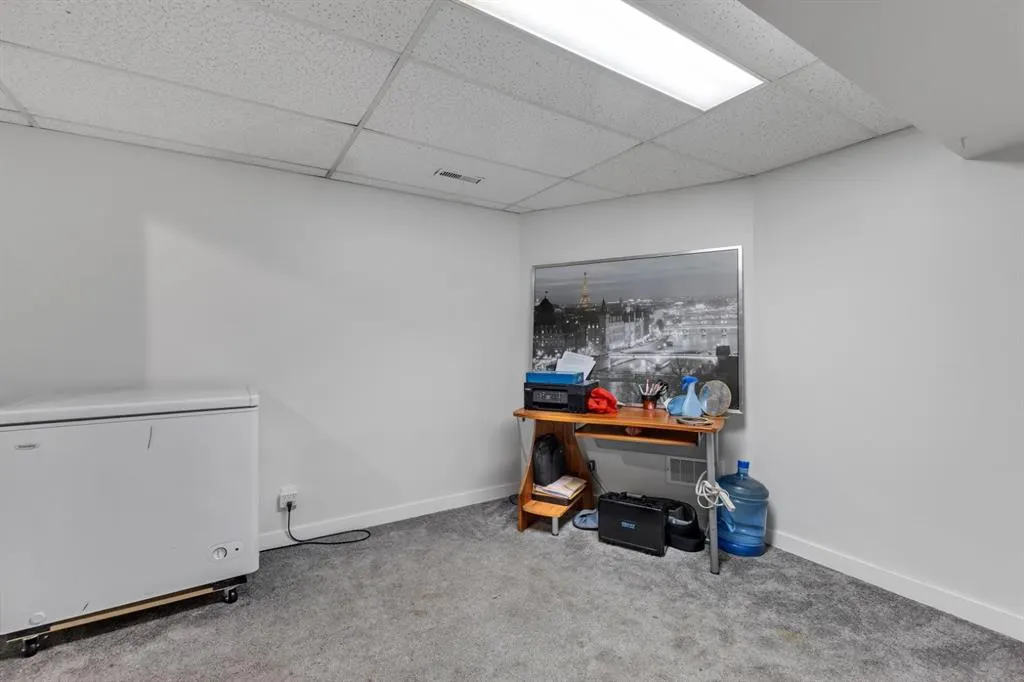 919 38 Street NE, #606