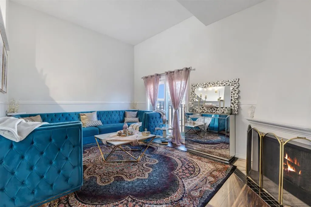 919 38 Street NE, #606