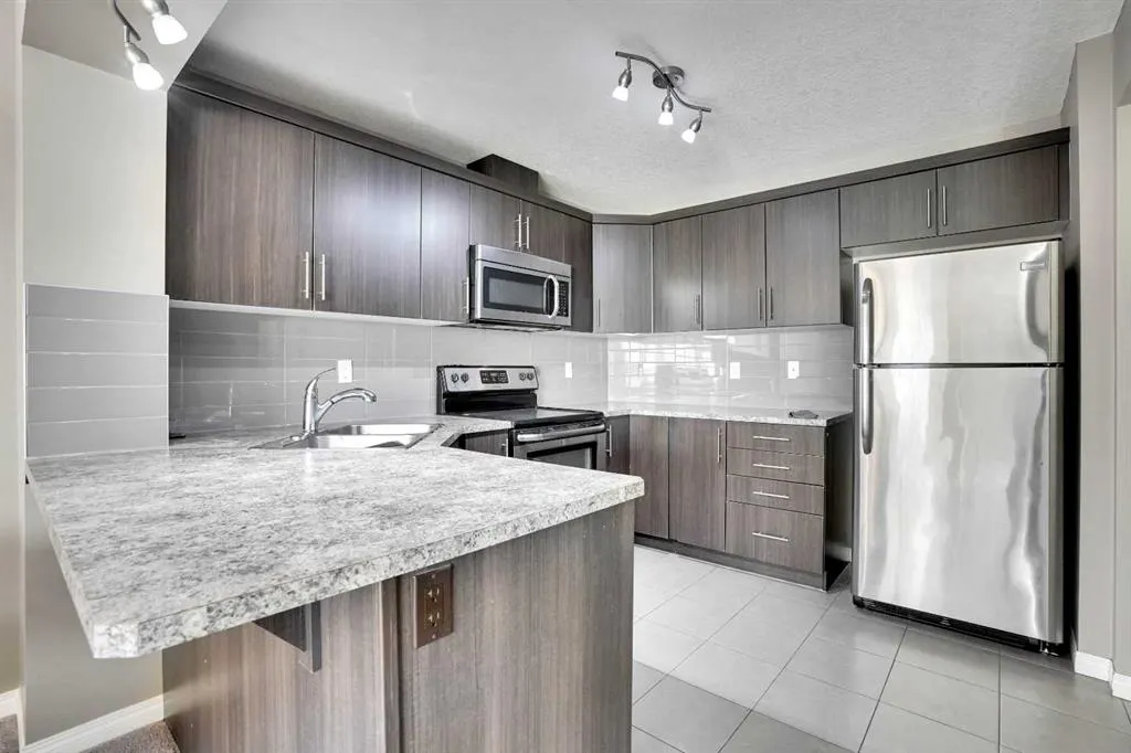 128 Cityscape Row NE