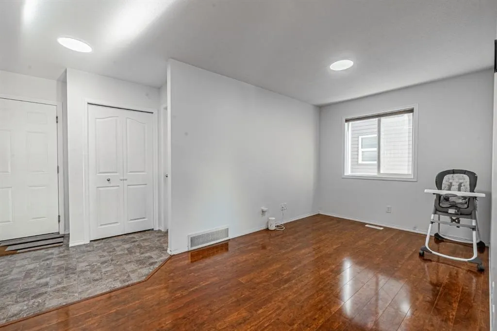 57 Saddlecrest Park NE