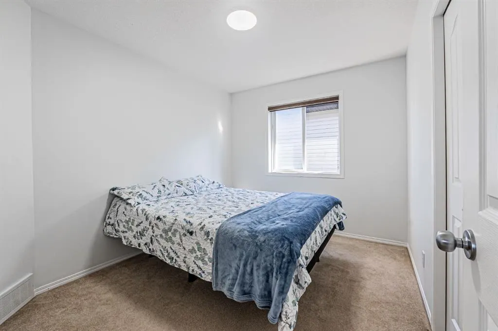 57 Saddlecrest Park NE