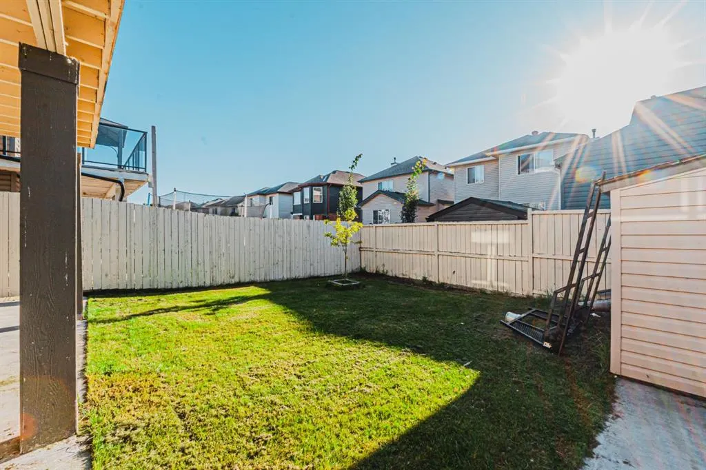 57 Saddlecrest Park NE