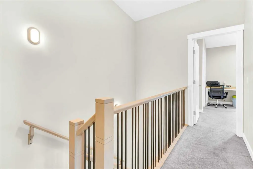 4519 bowness Road NW, ##2