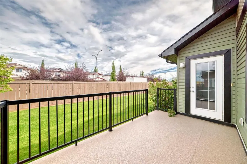 120 Springmere Grove