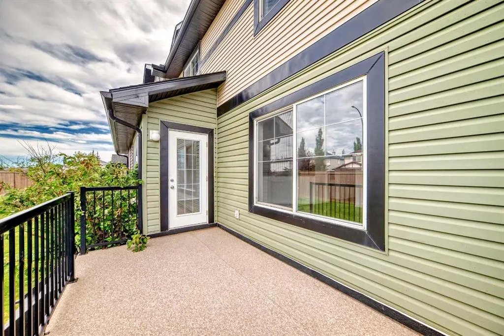 120 Springmere Grove