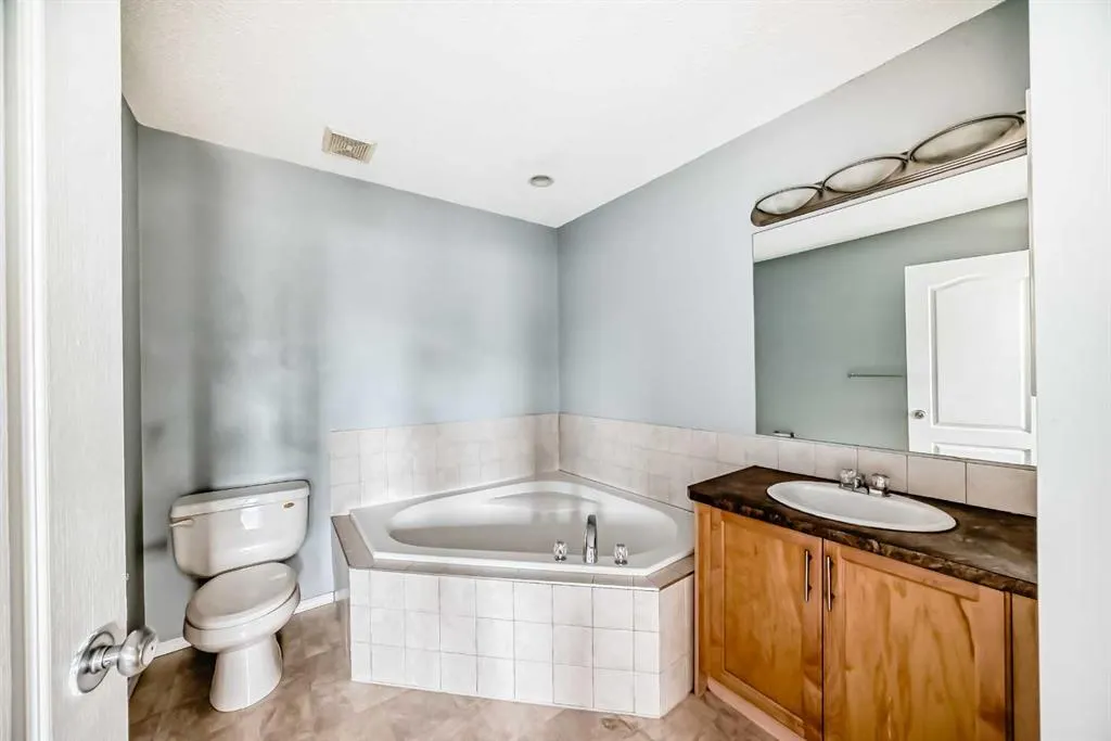 120 Springmere Grove