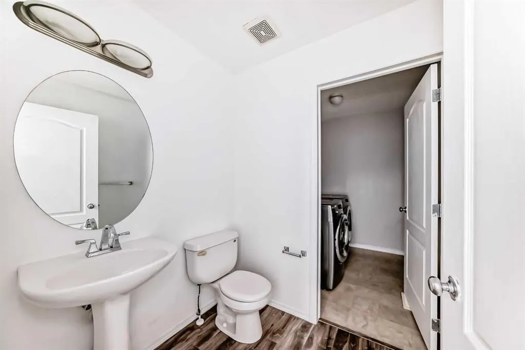 120 Springmere Grove