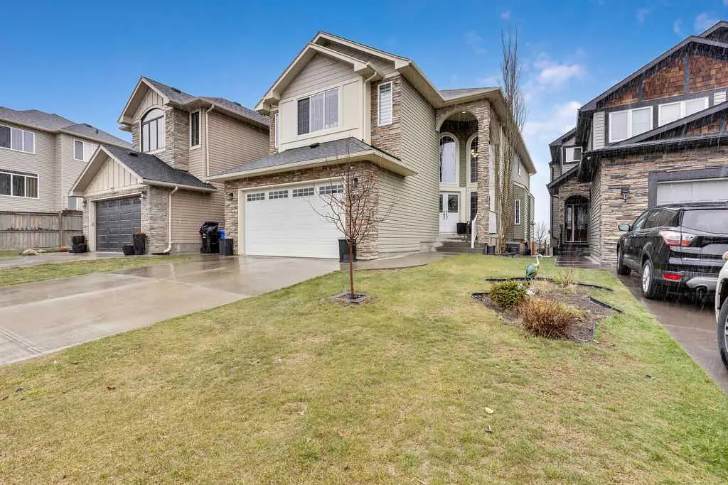 62 Kinlea Court NW
