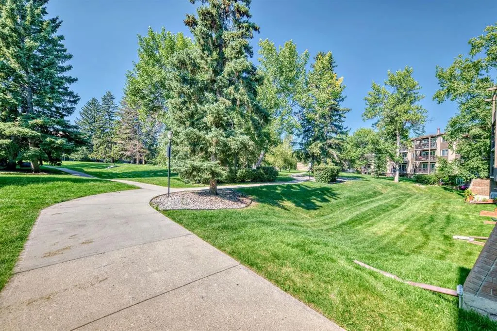 8948 Elbow Drive SW, #382