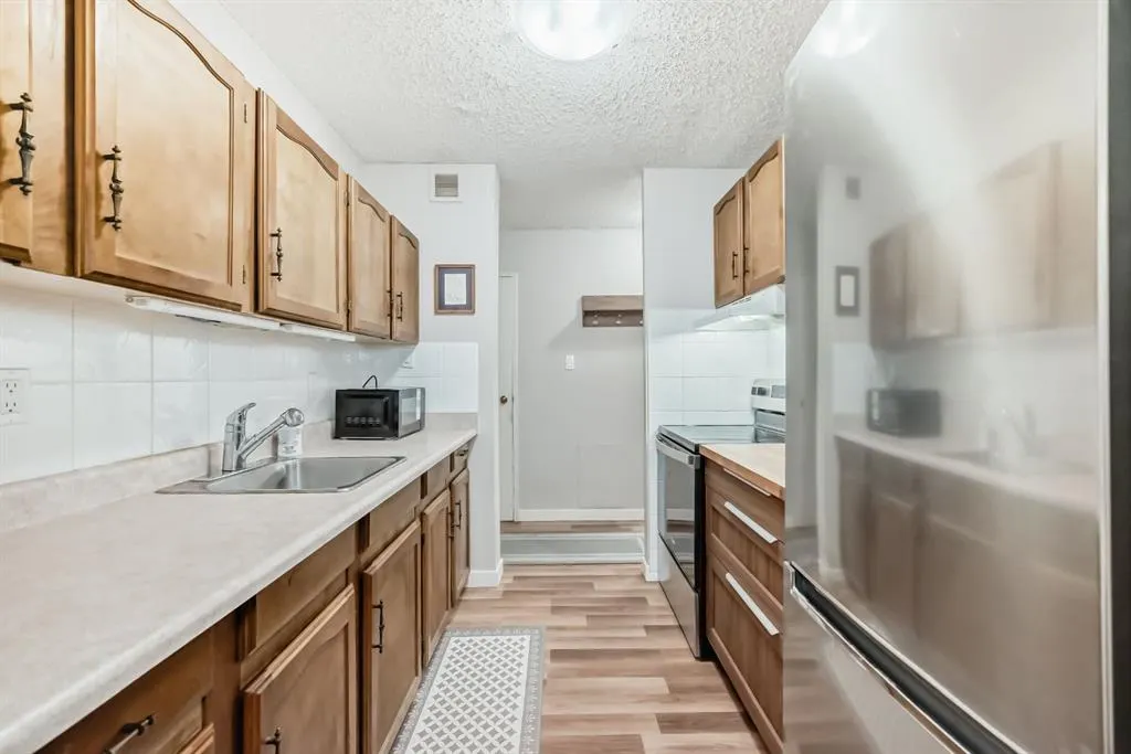 8948 Elbow Drive SW, #382